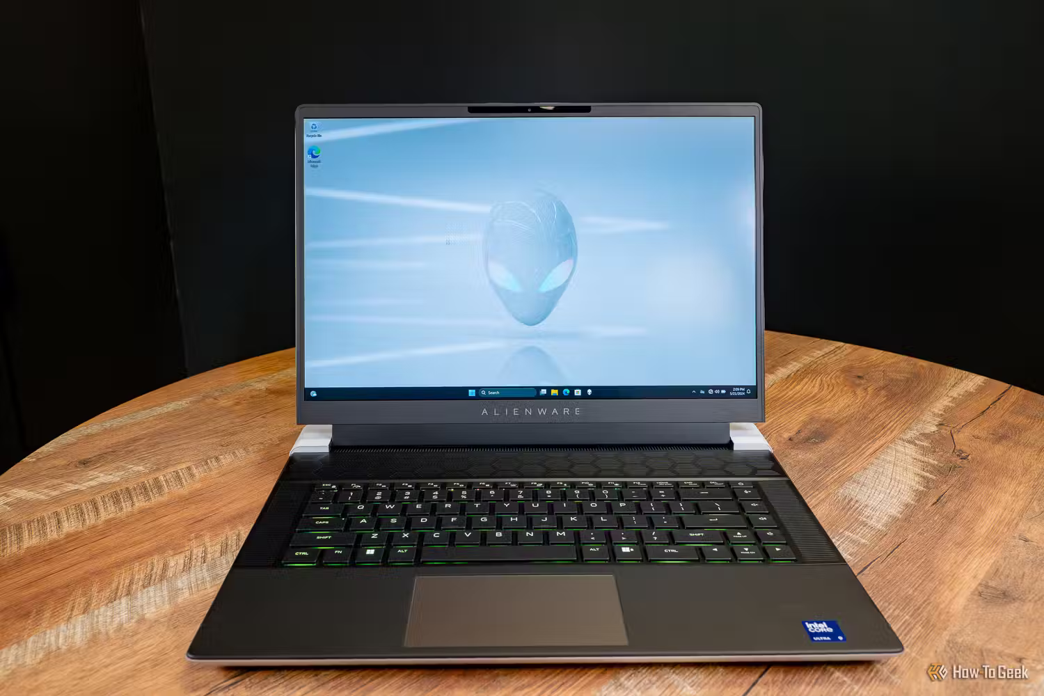 صفحه نمایش لپ تاپ گیمینگ Alienware X16 R2