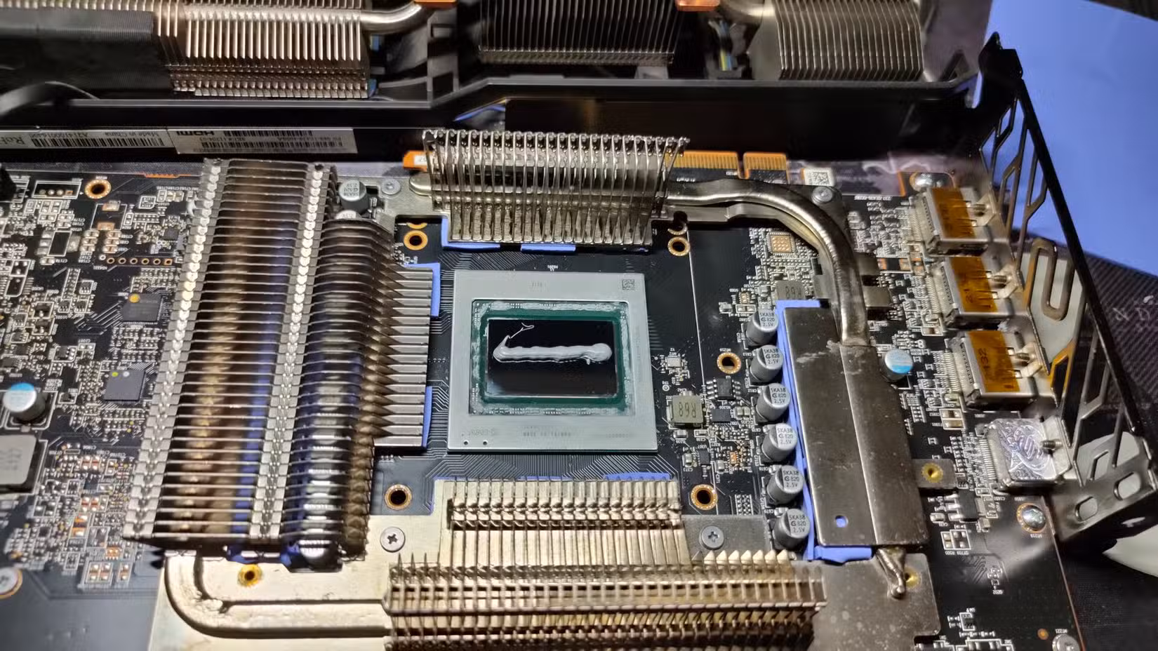 نگران عدم توازن عملکرد CPU و GPU نباشید